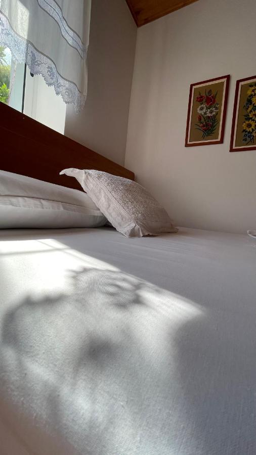 Ana Rest House Hostel เบราท ภายนอก รูปภาพ